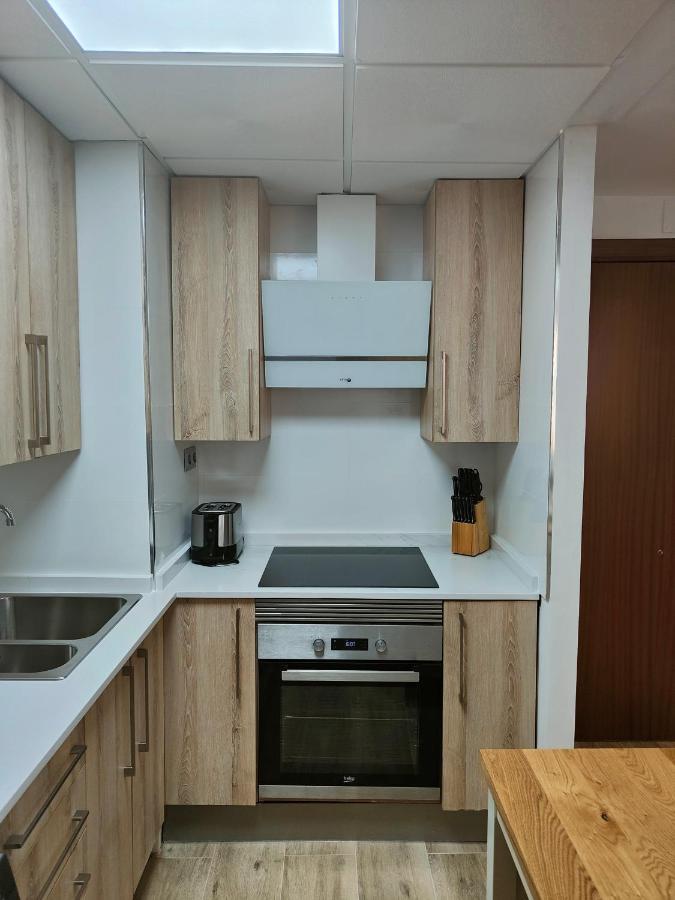 City Central Apartment With Large Patio By Namaste Elite トレモリノス エクステリア 写真
